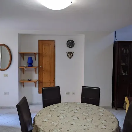 Maruzzella - Near Corricella